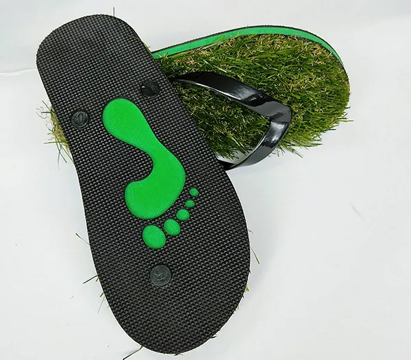 Suitable for beaches, households, shopping malls, parks and other scenarios. <br>Our company specializes in custom-made EVA flip-flops and promotional gift flip-flops.